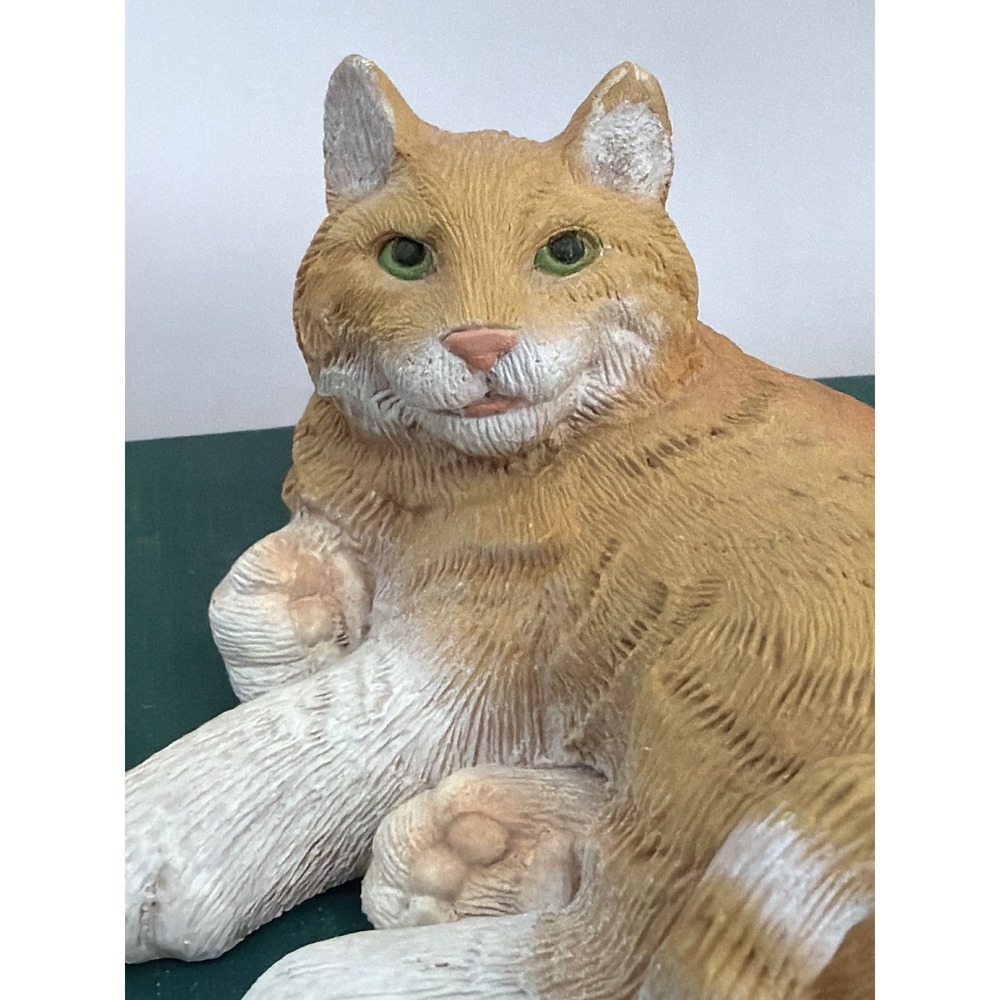 Vintage 1982 Sandicast‎ Ginger Tabby Cat Figurine Don James Signed Orange White
